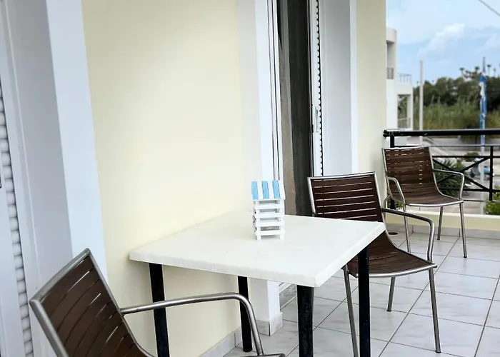 Manine Apartments