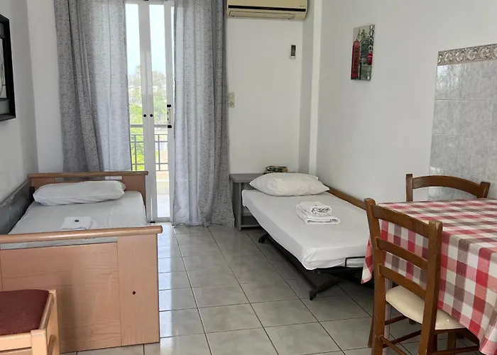 Manine Apartments